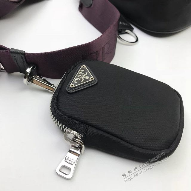 prada女包 普拉達2020新款nylon Hobo手拎包 時尚百搭 prada腋下包 1BH204 Prada單肩斜挎包  pyd2382